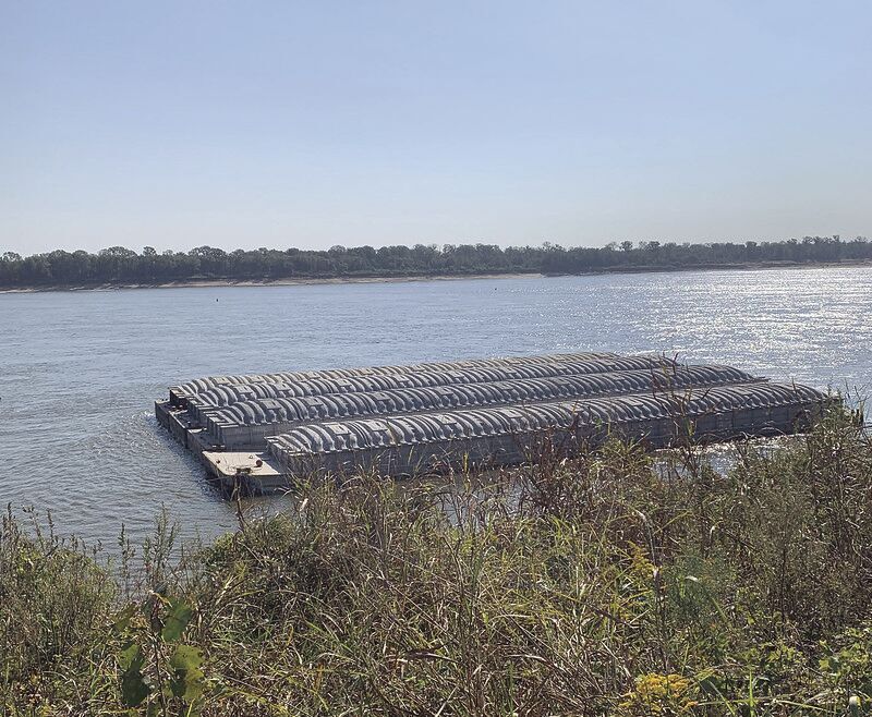 Mississippi River barges